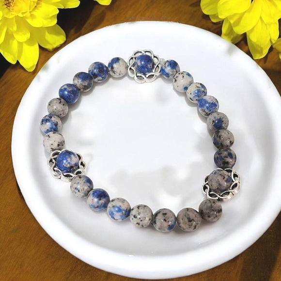 Handcrafted Himalayan K2 Granite Bead Bracelet - Picture 1 of 4